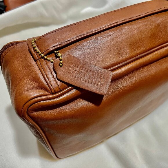 Coach Other - 1990 Vintage Coach Leather Dop kit or Cosmetic Traveler -GUC